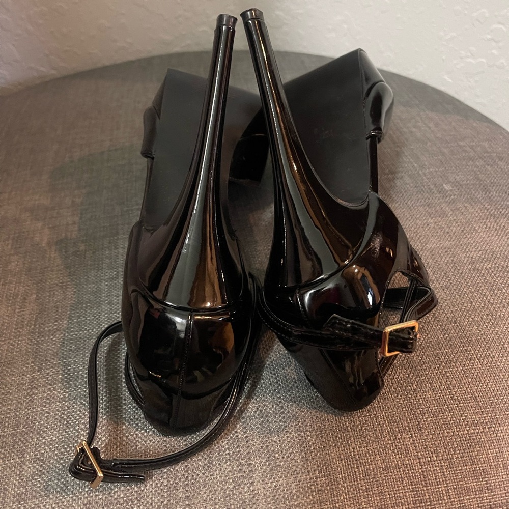 Black guess high heels platform size 7.5